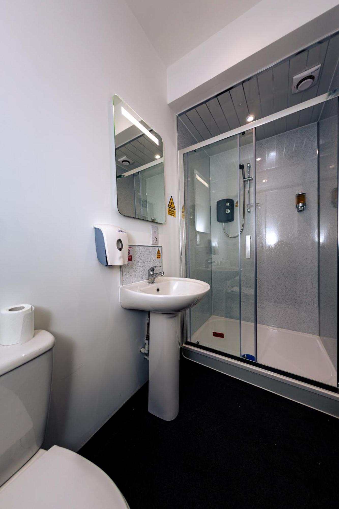 Cheerz Apartments Абердин Экстерьер фото